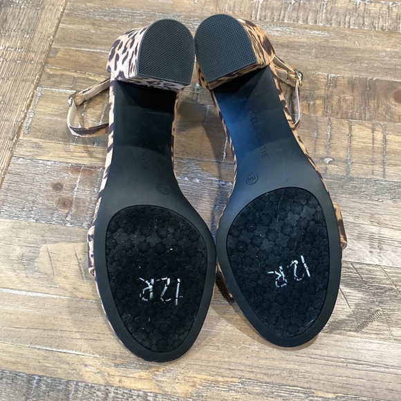 Kelly & Katie Hailee Animal Print Ankle Strap Block Heels - Picture 5 of 7